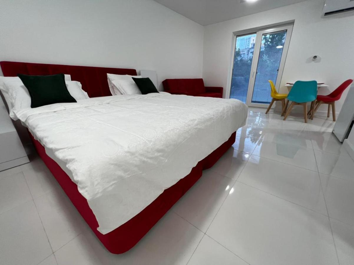 Pekini Street Apartment Tbilisi Exterior foto
